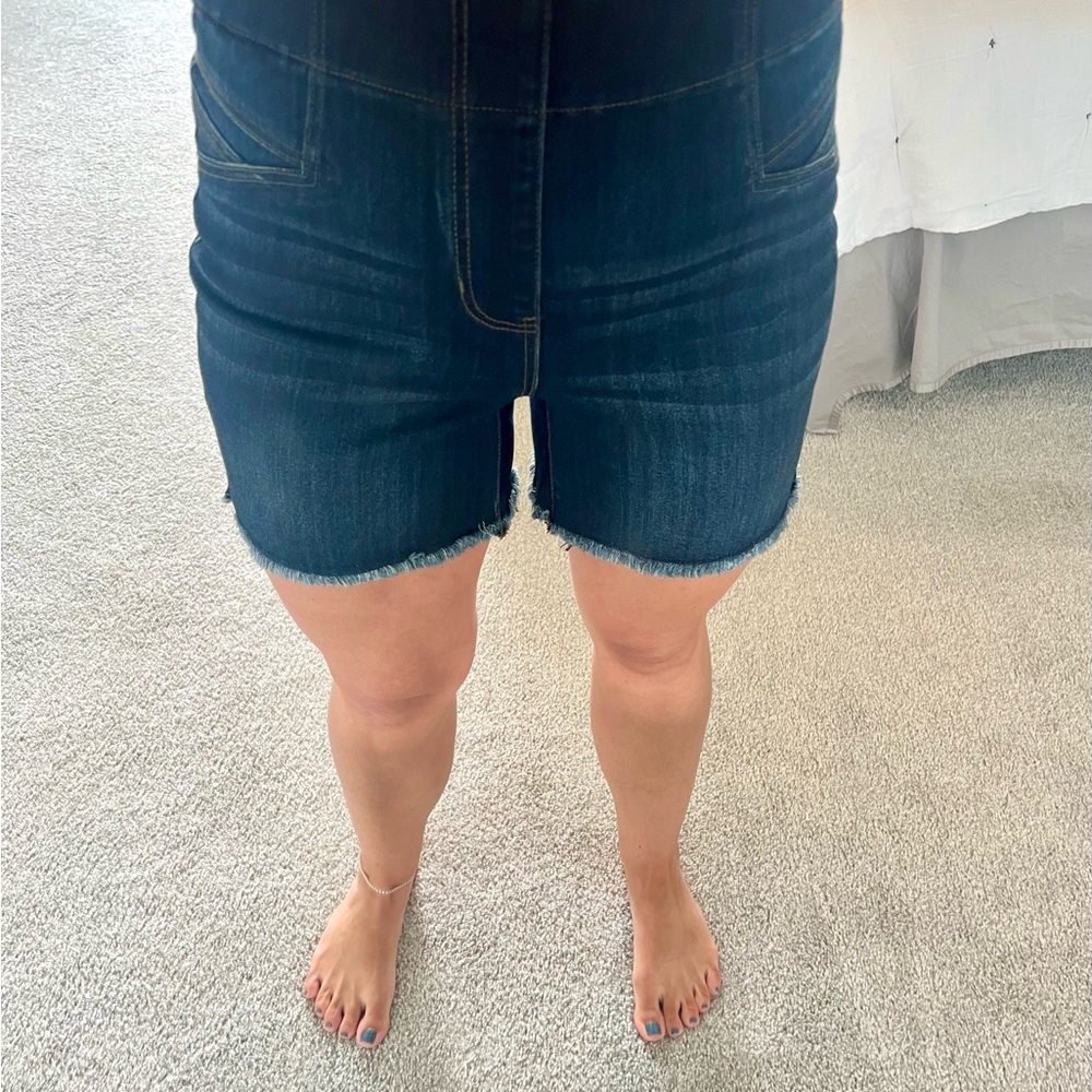 Liverpool Blue Jean Shorts Classic Cut-Off Style Size 6 or 28